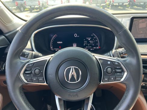 Used 2024 Acura MDX SH-AWD w/ Technology Package image 16
