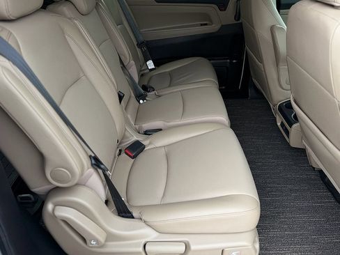 Used 2024 Honda Odyssey EX-L image 29