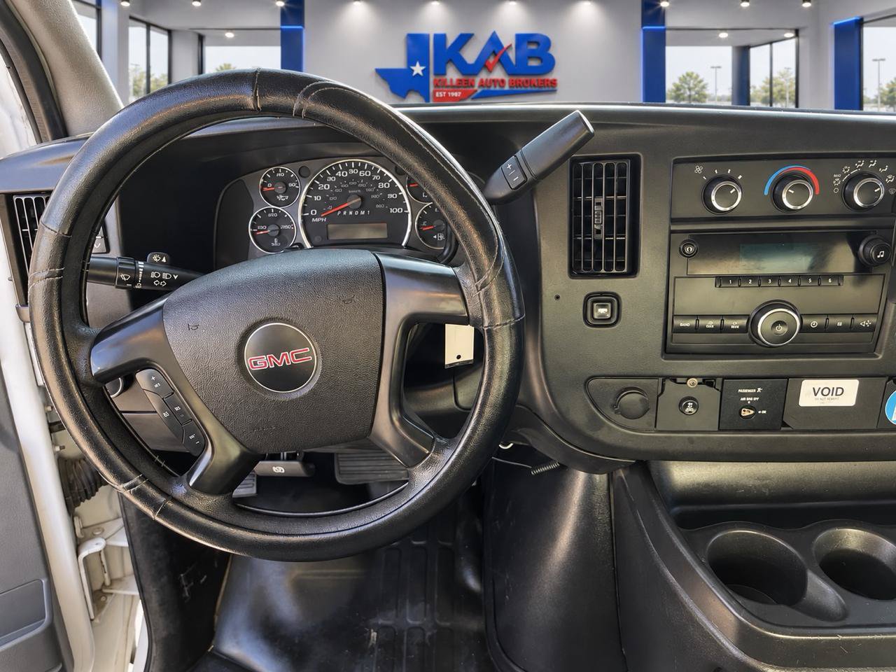Used 2014 GMC Savana 2500 RWD image 11