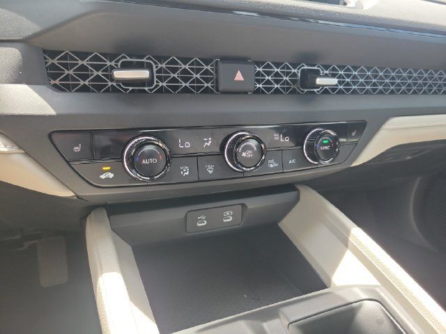 Certified 2025 Honda Accord SE image 21