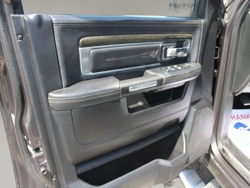 Used 2015 RAM 2500 Limited AWD/4WD image 14