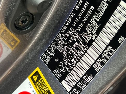 Certified 2017 Toyota Highlander SE image 38