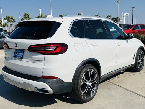 Used 2022 BMW X5 sDrive40i w/ Parking Assistance Package image 6