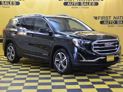 Used 2020 GMC Terrain SLT w/ Preferred Package image 1