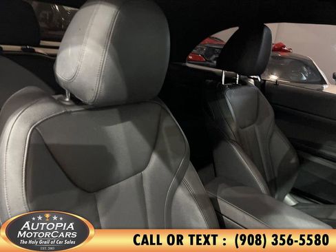Used 2021 BMW 430i Convertible RWD image 12