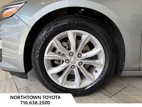 Used 2024 Chevrolet Malibu LT image 29