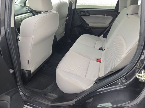 Used 2018 Subaru Forester 2.5i Premium image 15