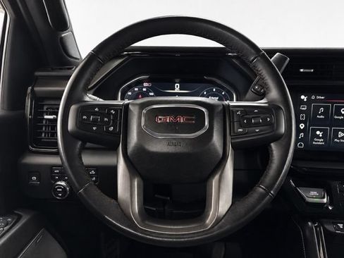 Used 2025 GMC Sierra 2500 AT4X AWD/4WD image 40