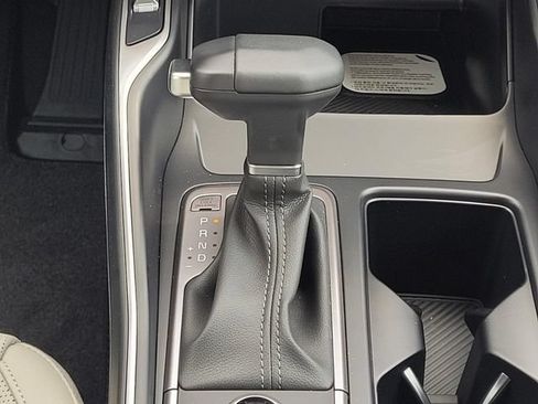 New 2026 Kia Sorento S FWD image 19