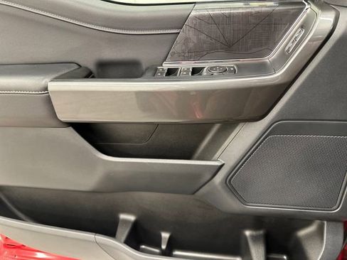 Certified 2022 Ford F150 XLT w/ Equipment Group 302A High image 40