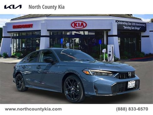 Used 2025 Honda Civic Sport image 1