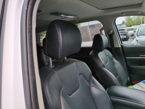 Used 2023 Kia Telluride S w/ S Sunroof Package FWD image 38