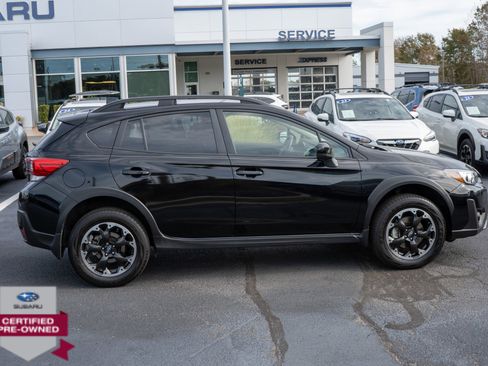 Certified 2023 Subaru Crosstrek 2.0i Premium image 2