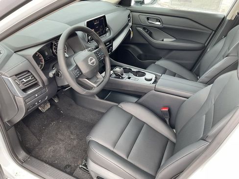 New 2026 Nissan Rogue SV w/ SV Premium Package image 10