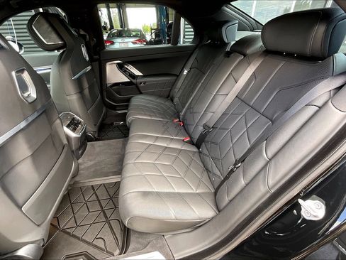 Used 2024 BMW i7 eDrive50 RWD image 20
