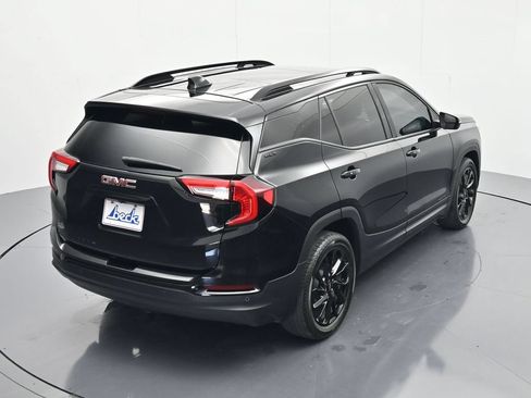Used 2023 GMC Terrain SLT w/ Tech Package FWD image 33