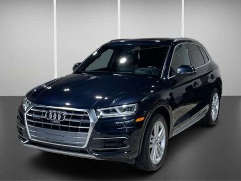Used 2020 Audi Q5 Prestige image 3