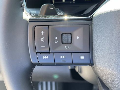 New 2026 Nissan Pathfinder Platinum AWD/4WD image 35