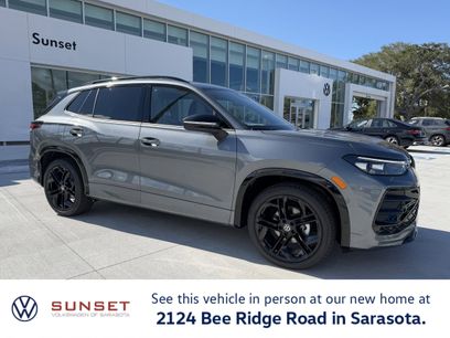 New 2025 Volkswagen Tiguan SE R-Line