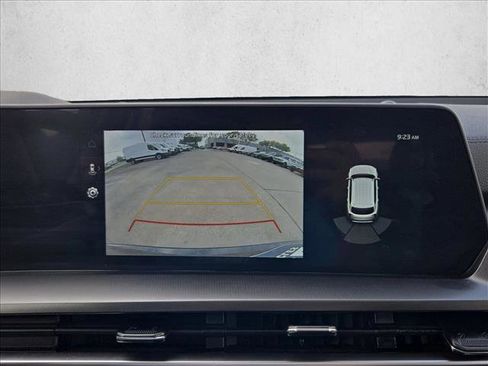 Used 2025 Kia Telluride S FWD image 13