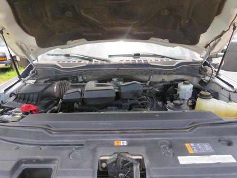 Used 2017 Ford F250 XL w/ Power Equipment Group RWD image 20