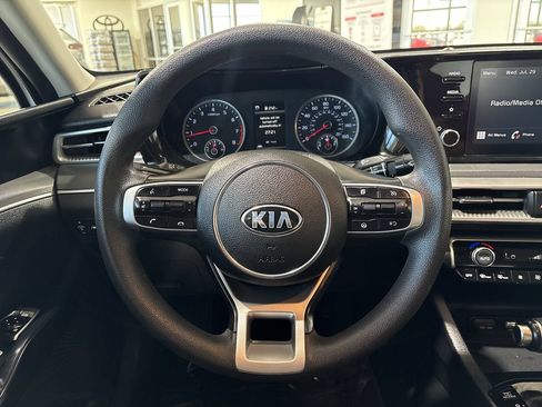 Used 2021 Kia K5 LXS FWD image 14