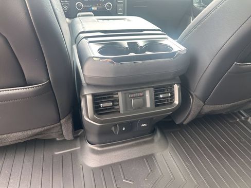 Used 2024 Ford F150 Lariat w/ Equipment Group 502A High AWD/4WD image 30