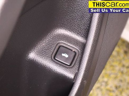 Used 2018 Honda Accord LX image 29