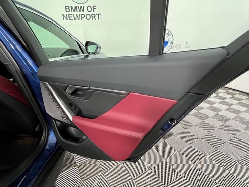 Certified 2025 BMW 530i xDrive image 26