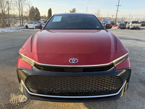 Certified 2023 Toyota Crown Limited w/ Advanced Technology Package image 8