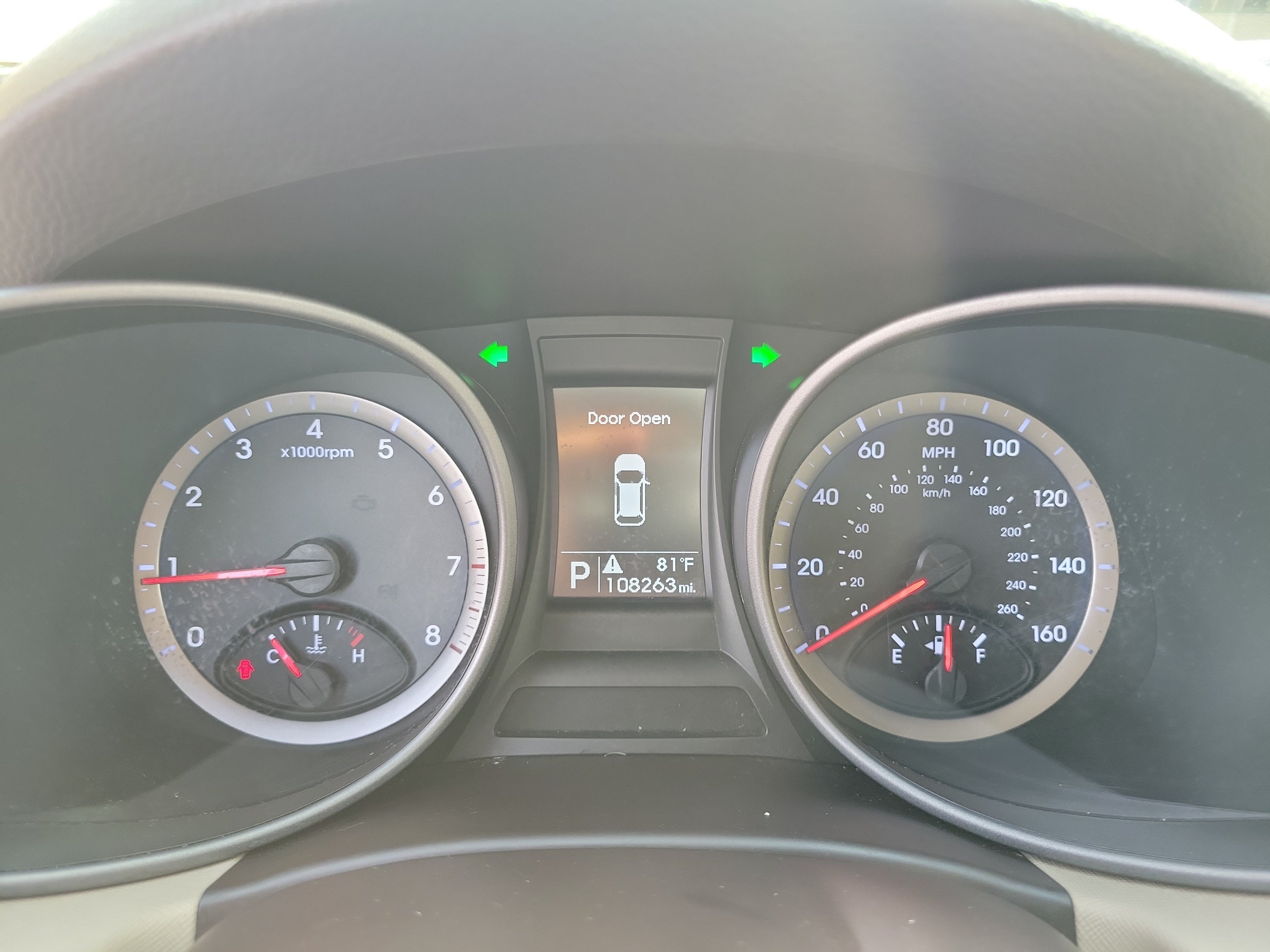 Used 2015 Hyundai Santa Fe Sport FWD image 24