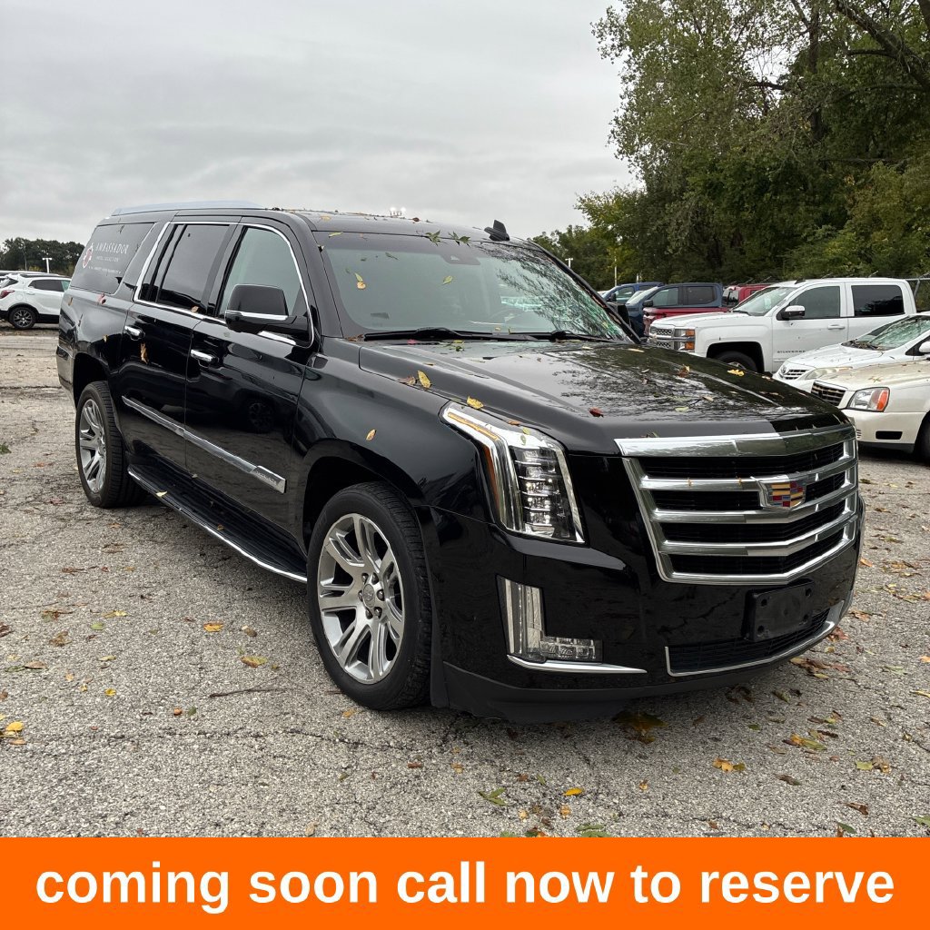 Used 2018 Cadillac Escalade ESV Luxury AWD/4WD image 1
