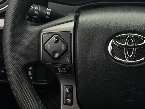 Used 2023 Toyota Tacoma TRD Sport w/ Technology Package AWD/4WD image 14