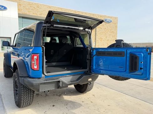 New 2025 Ford Bronco Badlands image 62