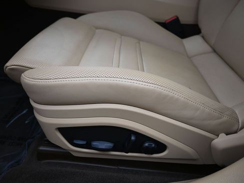 Used 2023 Porsche Panamera Platinum Edition image 6