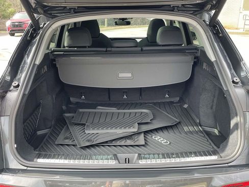 Used 2025 Audi Q5 Premium Plus image 10