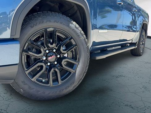 New 2026 GMC Sierra 1500 Elevation w/ Elevation Premium Package AWD/4WD image 2