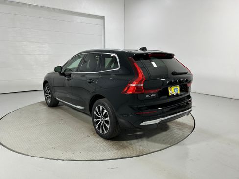 Used 2023 Volvo XC60 B5 Plus AWD/4WD image 22