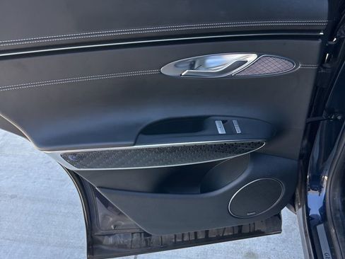 Used 2023 Genesis GV70 3.5T Sport w/ Sport Prestige Package image 11