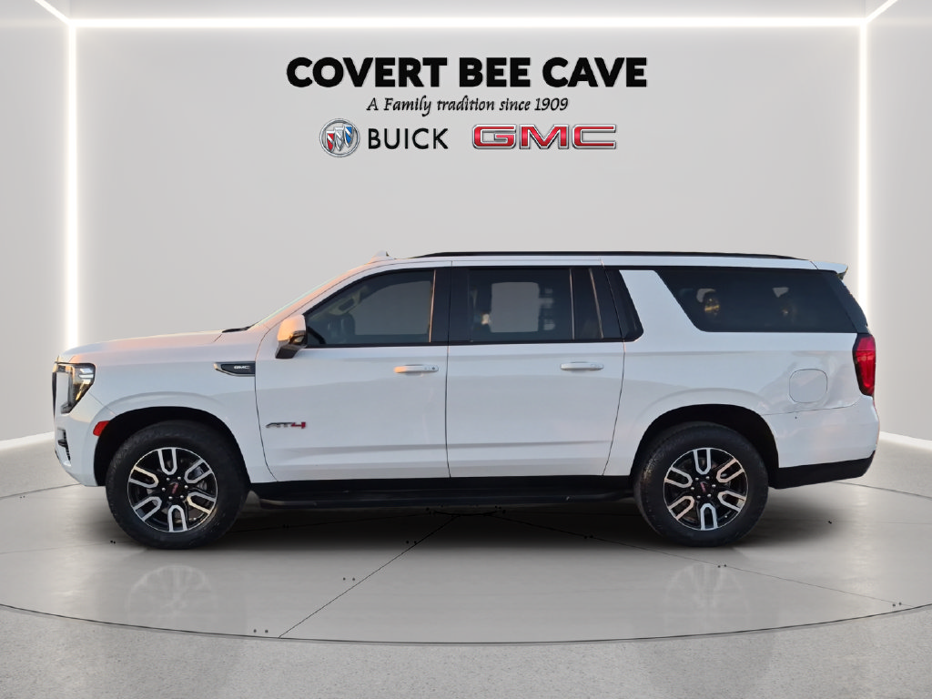 Used 2024 GMC Yukon XL AT4 w/ Technology Package AWD/4WD image 4
