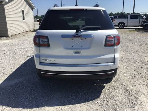 Used 2016 GMC Acadia SLT w/ Premium Edition FWD image 4
