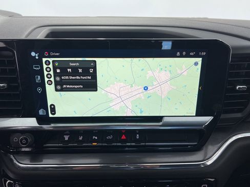 Used 2024 Chevrolet Silverado 3500 High Country image 13