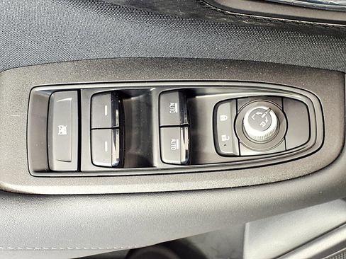 Used 2024 Subaru Outback Premium AWD/4WD image 15