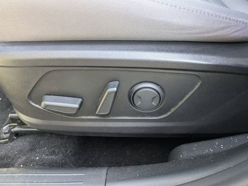 Used 2022 Hyundai Santa Cruz SEL Premium image 18