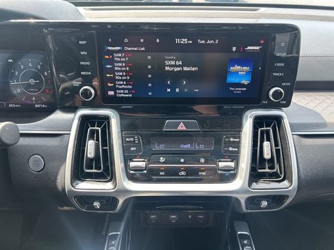 Used 2021 Kia Sorento SX FWD image 11