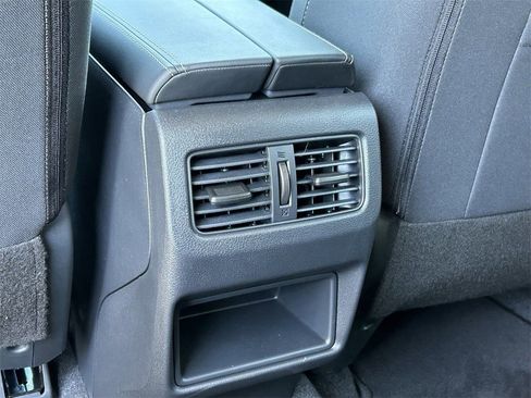 New 2026 Nissan Rogue S image 17