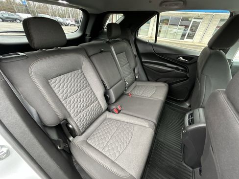 Used 2020 Chevrolet Equinox LT image 16