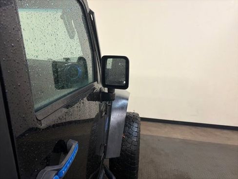 Used 2014 Jeep Wrangler Sport image 9