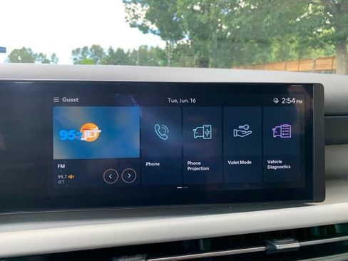 Certified 2025 Hyundai Tucson SEL FWD image 18