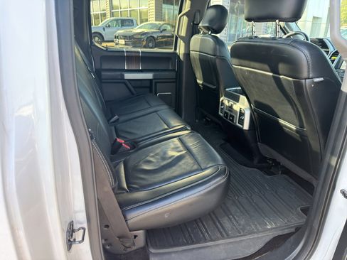 Used 2017 Ford F150 Lariat w/ Equipment Group 502A Luxury image 15